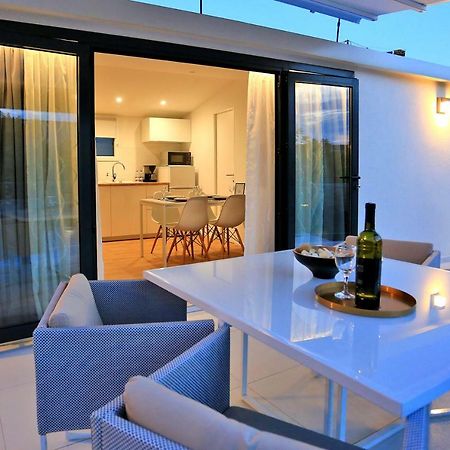 First Apartment Zadar Exterior photo