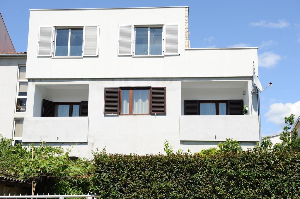 First Apartment Zadar Exterior photo
