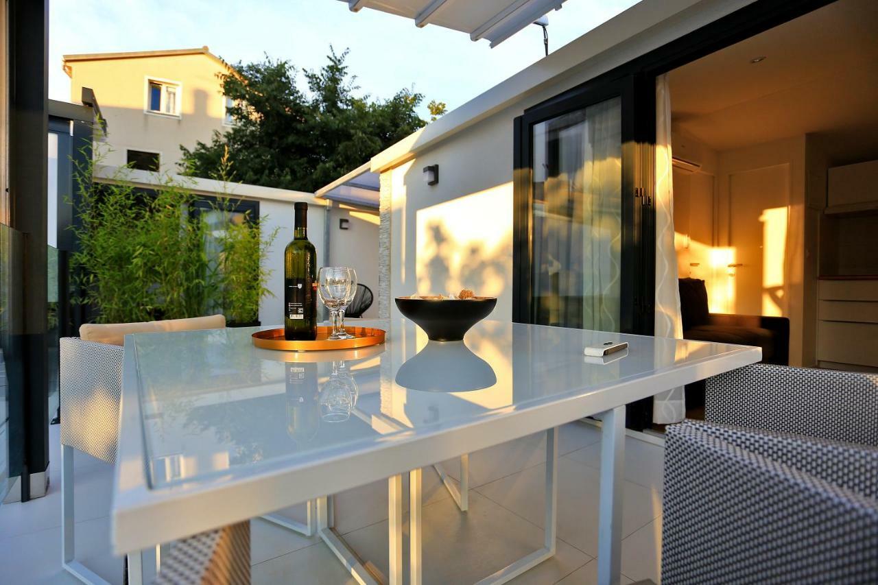 First Apartment Zadar Exterior photo