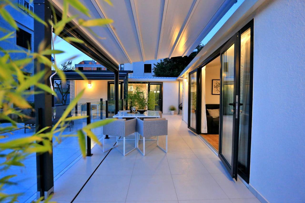 First Apartment Zadar Exterior photo